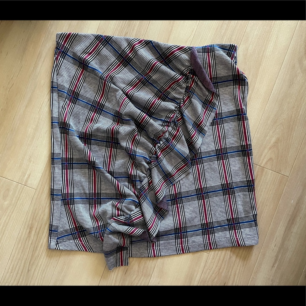 Vila Checkered Elastic Skirt, Size L